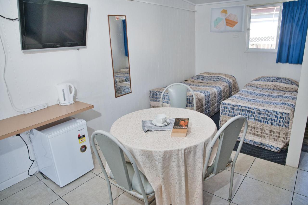 Motel Myall Dalby Extérieur photo
